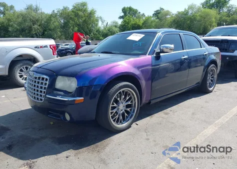 2006 Chrysler 300C from USA, damaged, VIN 2C3LK63H06H107327